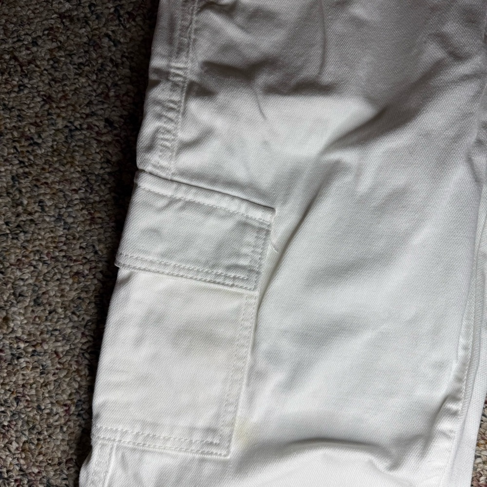 Universal Thread Cargo Boyfriend Fit Cream Colored Jeans Size 4 - Picture 3 of 10